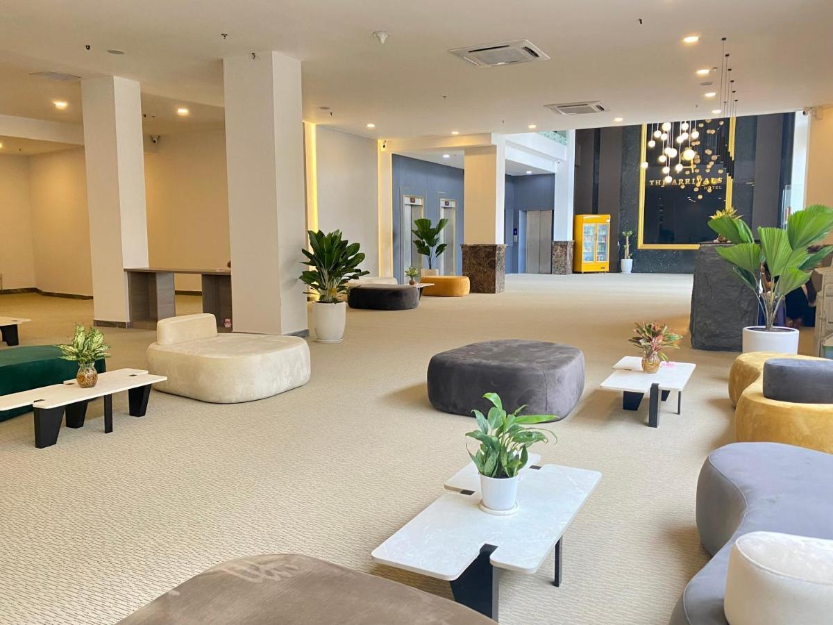 The Arrivals - Cozy Hotel - Pool & Skybar - Sgcenter Ho Chi Minh City Exterior photo