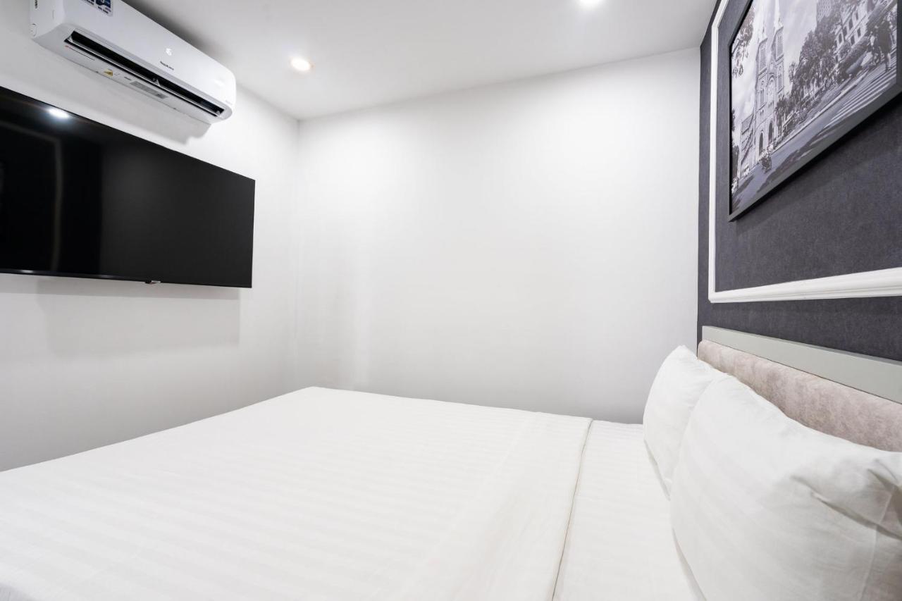 The Arrivals - Cozy Hotel - Pool & Skybar - Sgcenter Ho Chi Minh City Exterior photo